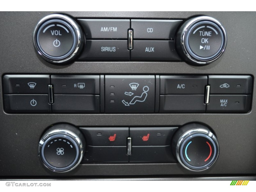 2013 Ford Mustang GT Premium Coupe Controls Photo #78904619