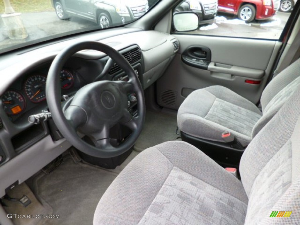 Gray Interior 2004 Pontiac Montana Standard Montana Model Photo #78905346