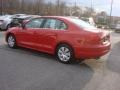 Tornado Red - Jetta SE Sedan Photo No. 3