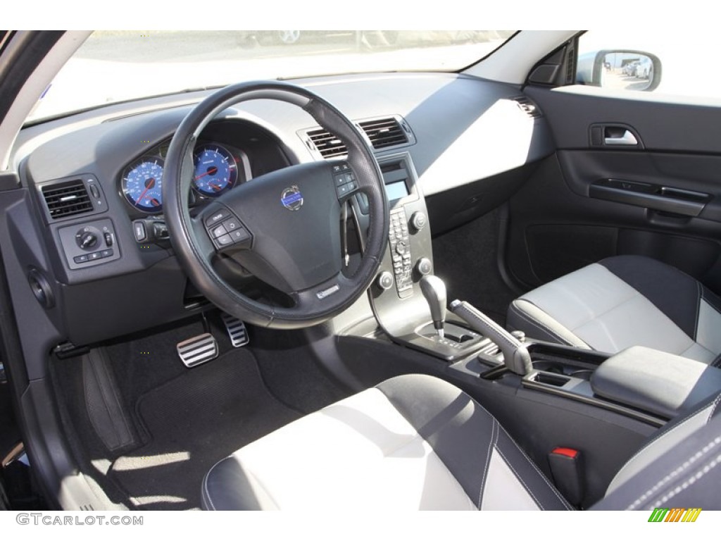 2011 C30 T5 R-Design - Black Sapphire Metallic / Off Black/Blonde T-Tec photo #12