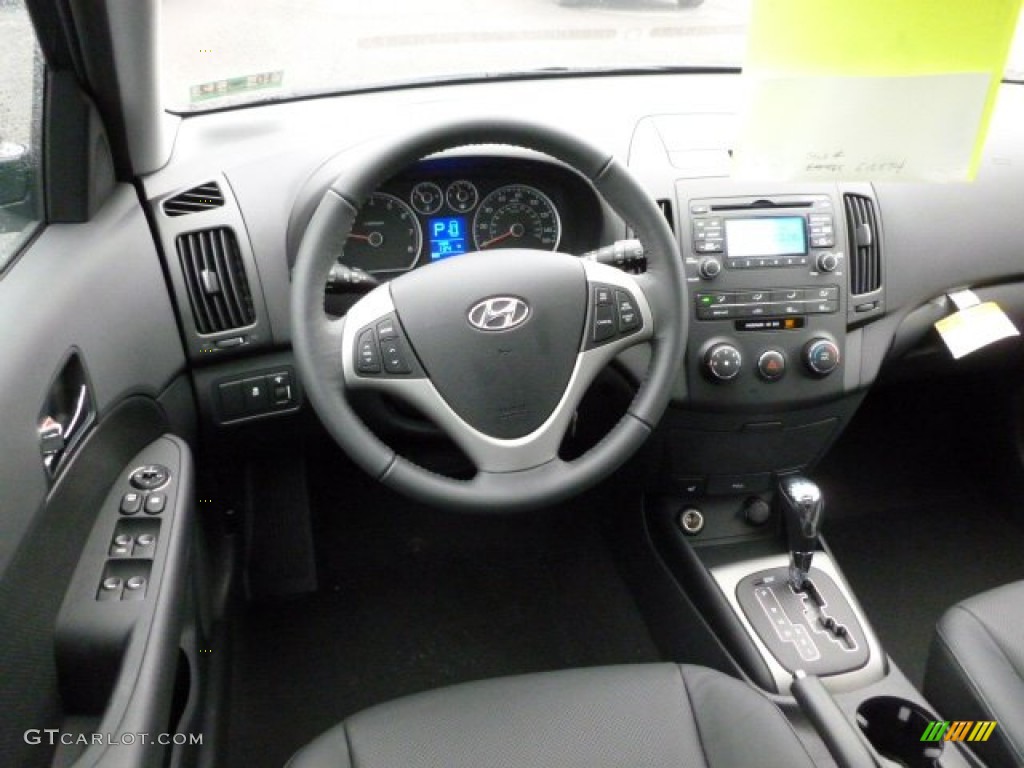 2012 Elantra SE Touring - Black Noir Pearl / Black photo #15