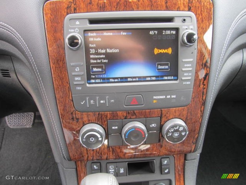 2013 Chevrolet Traverse LT AWD Controls Photo #78906588