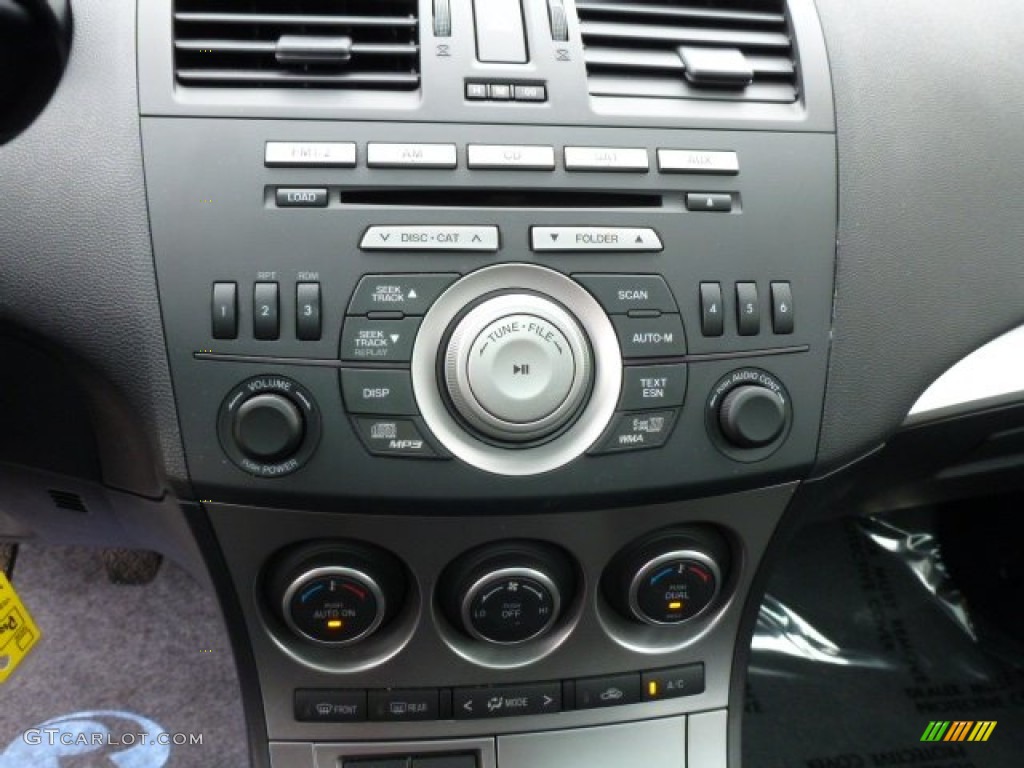 2011 Mazda MAZDA3 s Grand Touring 5 Door Controls Photo #78909327