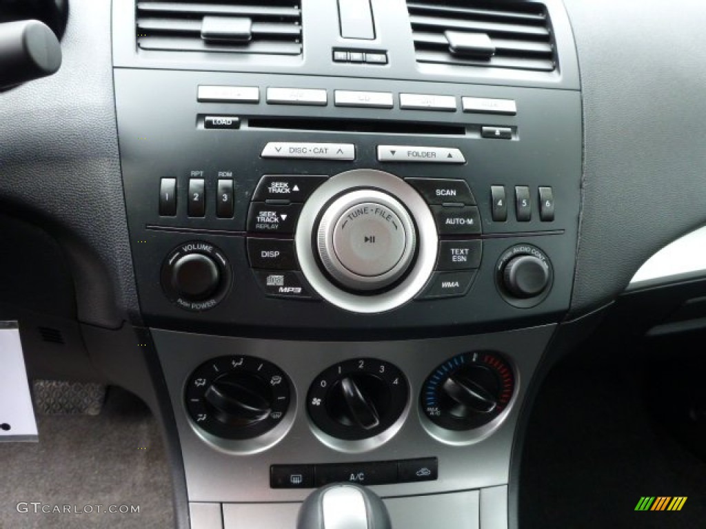 2011 Mazda MAZDA3 s Sport 4 Door Controls Photo #78909675