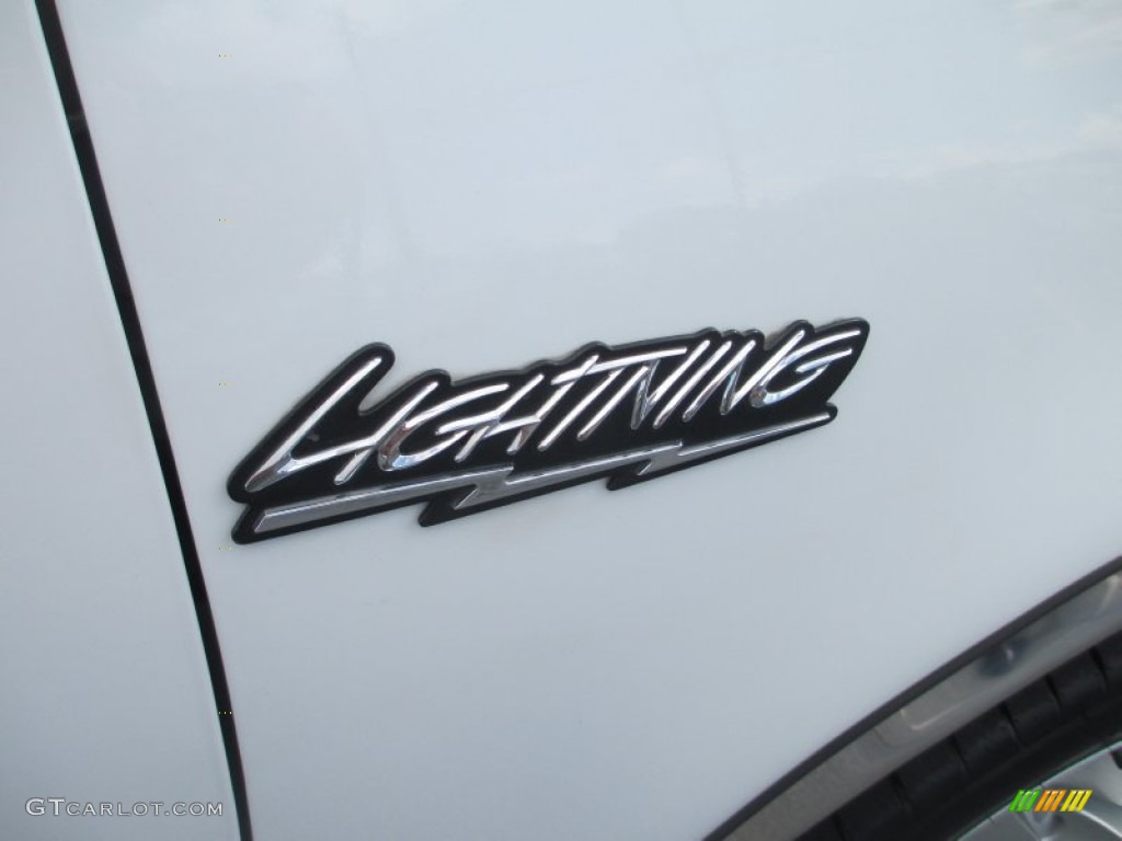 2001 Ford F150 SVT Lightning Marks and Logos Photo #78910494