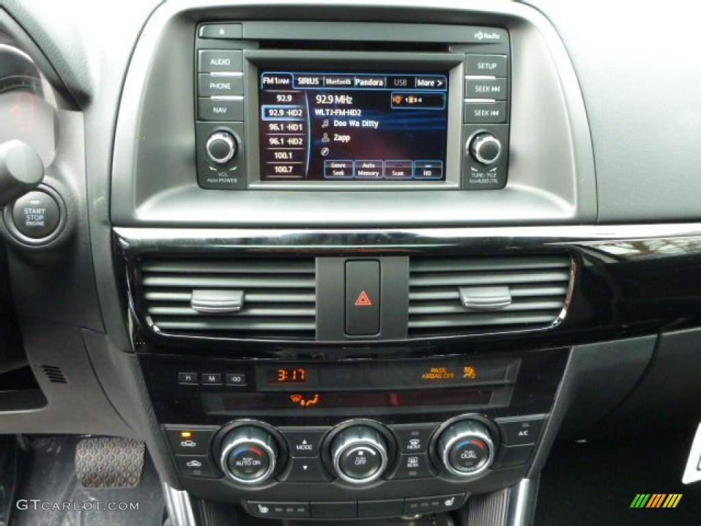 2014 Mazda CX-5 Grand Touring AWD Controls Photo #78911192