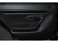 Deep Black Metallic - CC V6 Lux Photo No. 27