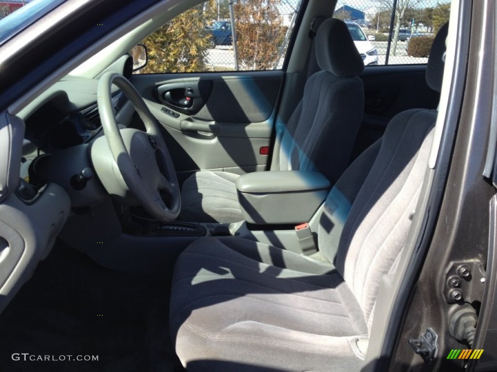 2002 Malibu Sedan - Medium Bronzemist Metallic / Gray photo #10