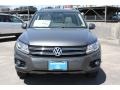 Pepper Gray Metallic - Tiguan SE Photo No. 2