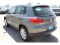 Pepper Gray Metallic - Tiguan SE Photo No. 6