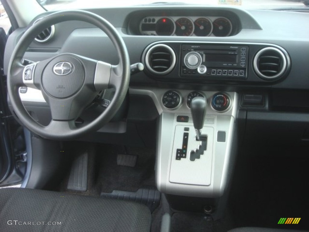 2010 Scion xB Standard xB Model Dashboard Photos