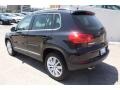 Deep Black Metallic - Tiguan SE Photo No. 6