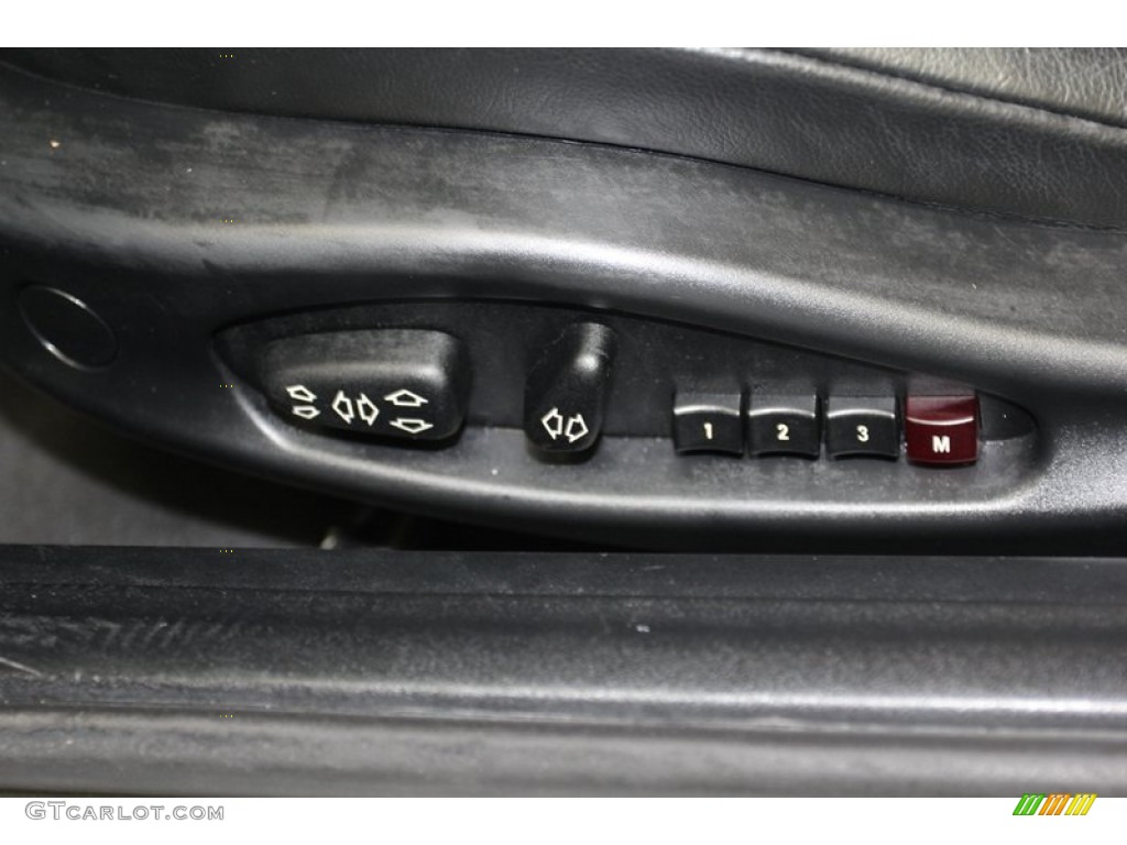 2004 BMW Z4 2.5i Roadster Controls Photo #78917596