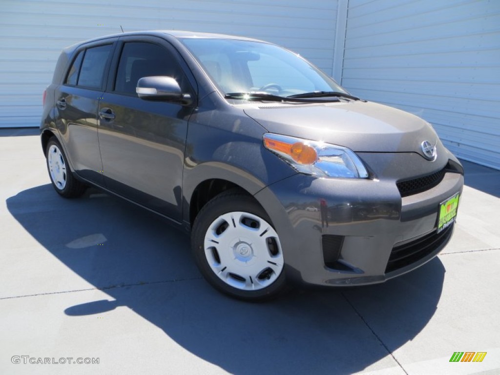 Magnetic Gray Metallic 2013 Scion xD Standard xD Model Exterior Photo #78918333