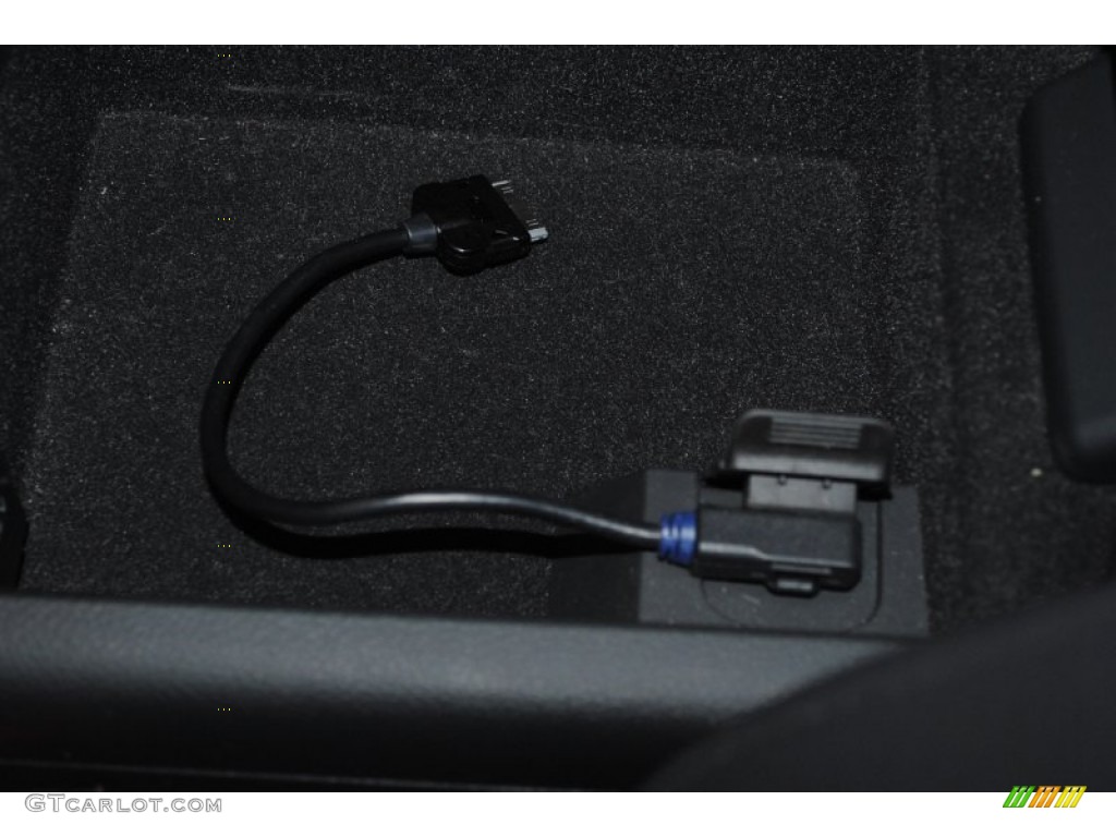 2012 A7 3.0T quattro Premium Plus - Phantom Black Pearl Effect / Black photo #31