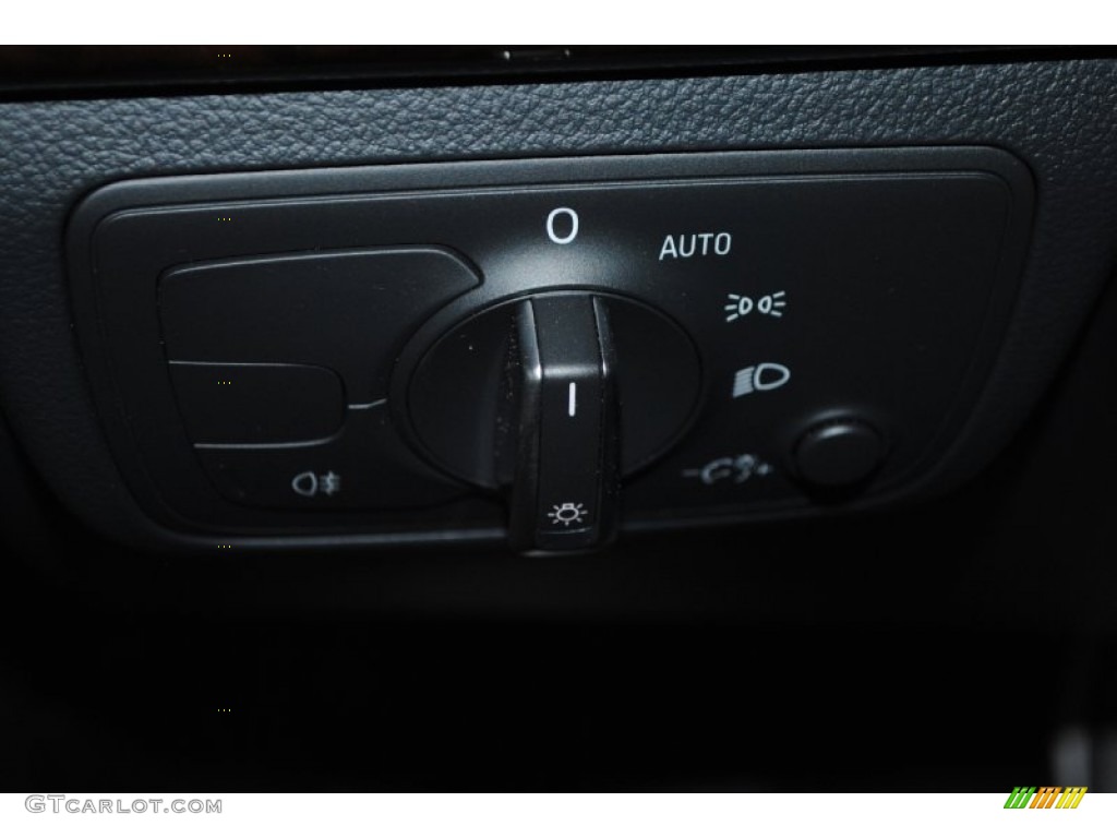 2012 A7 3.0T quattro Premium Plus - Phantom Black Pearl Effect / Black photo #33