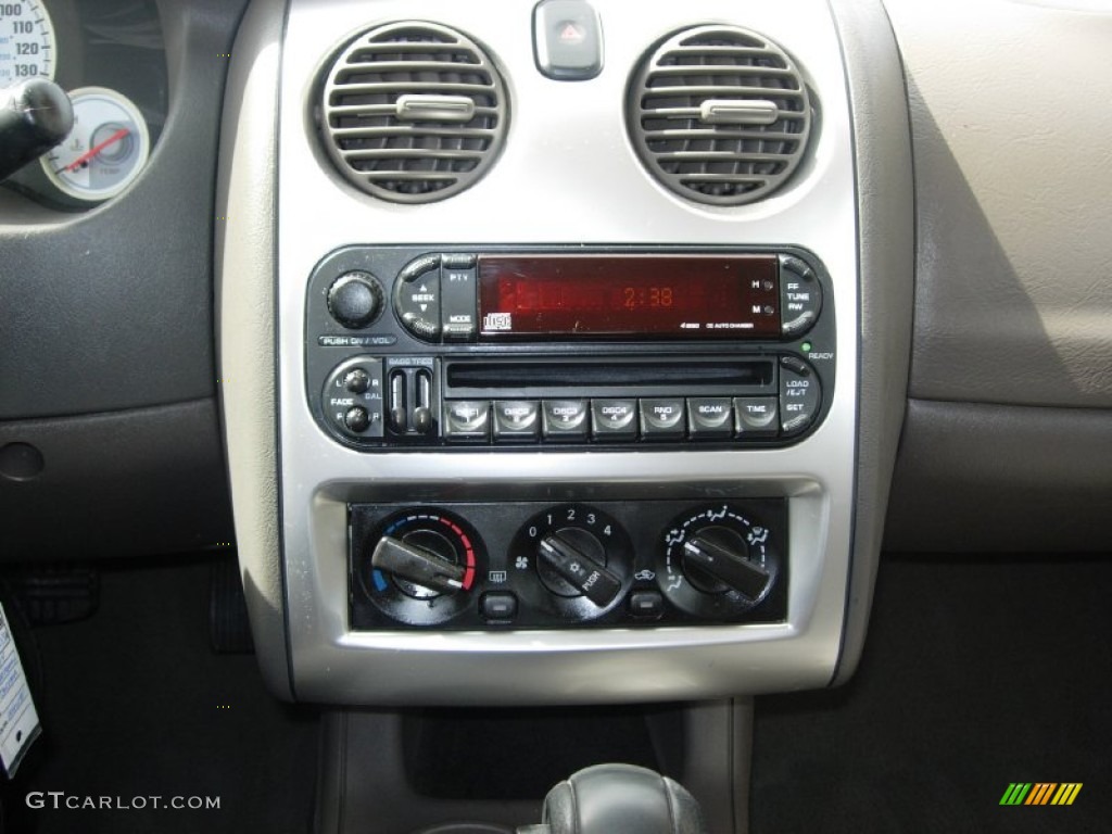 2005 Dodge Stratus SXT Coupe Controls Photo #78925156