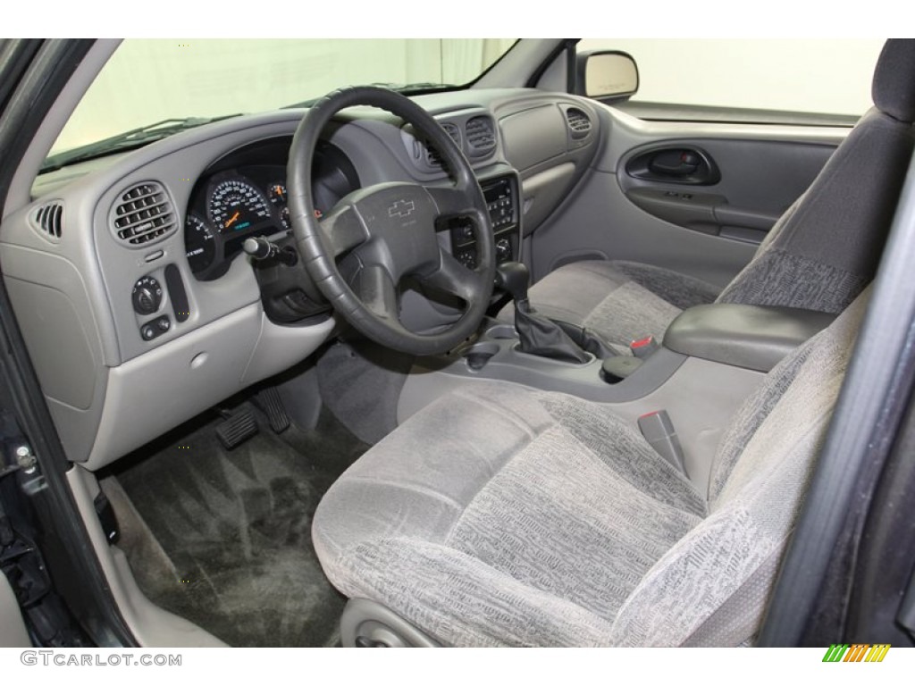 Medium Pewter Interior 2003 Chevrolet TrailBlazer LS Photo #78925303