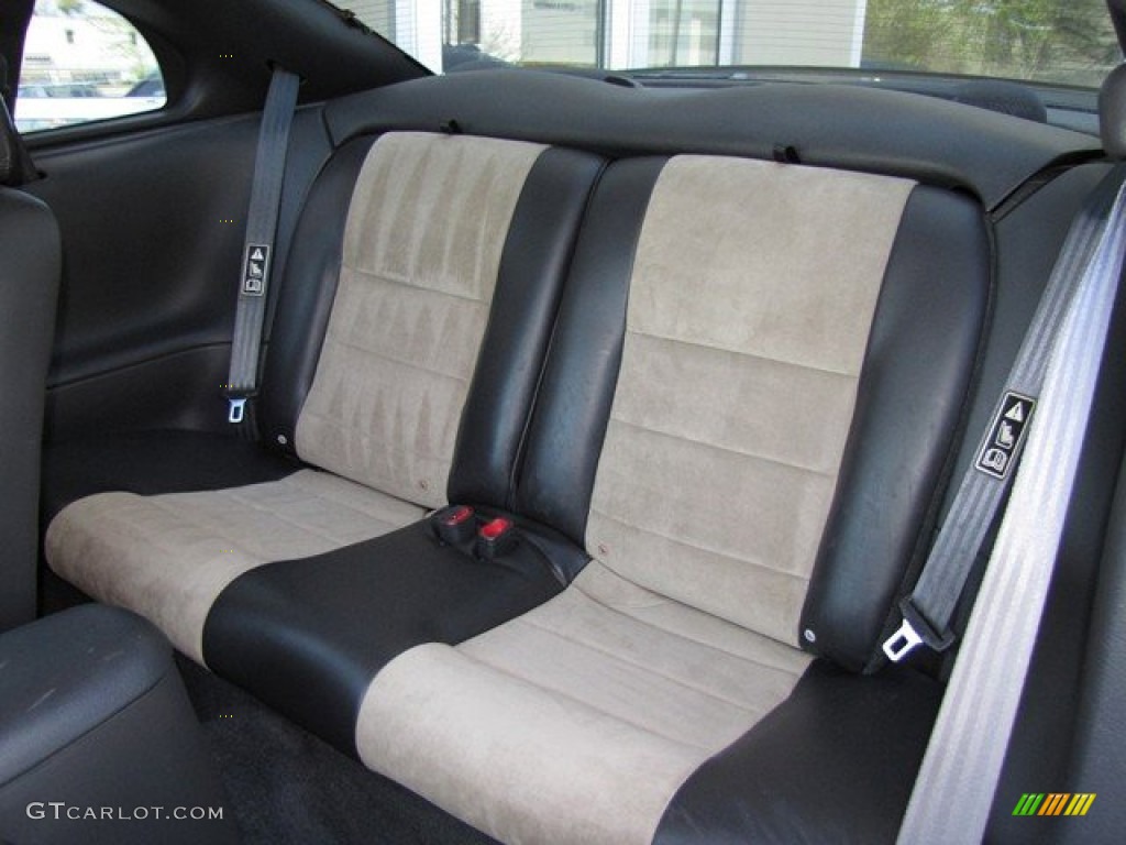 Dark Charcoal Medium Parchment Interior 2003 Ford Mustang