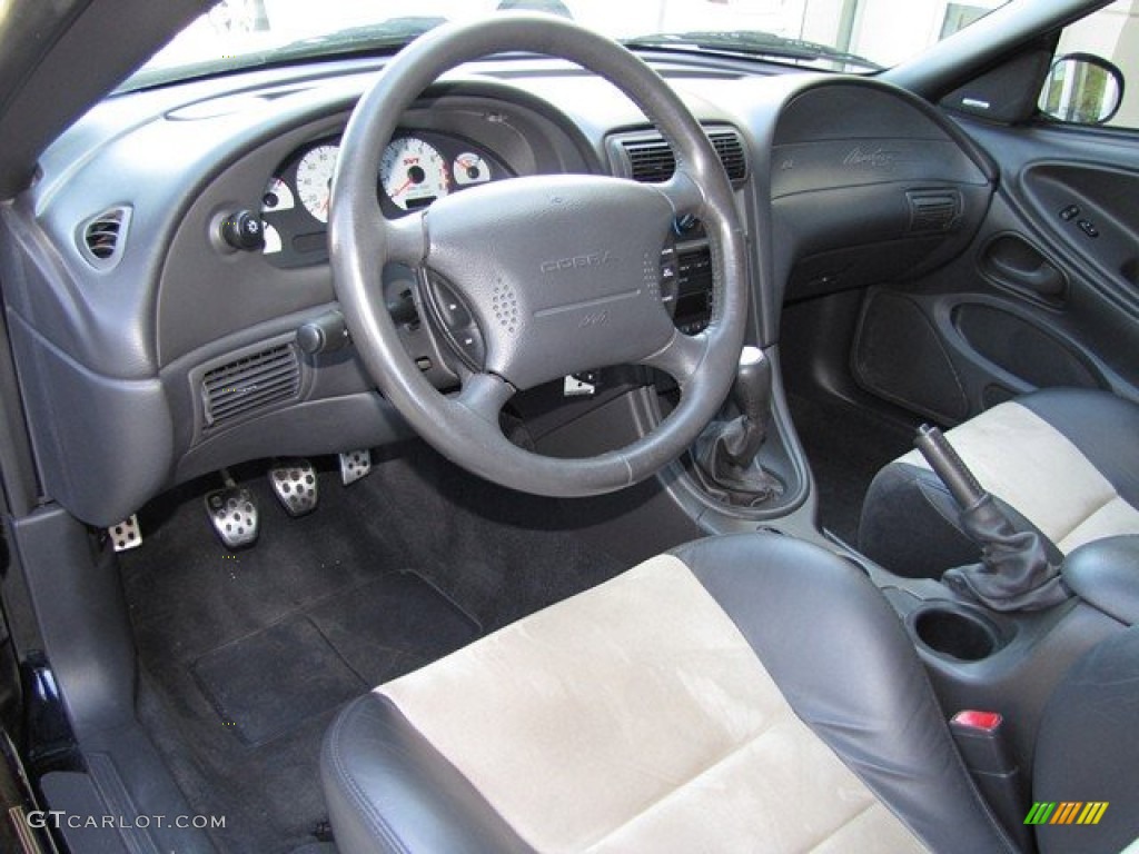 Dark Charcoal/Medium Parchment Interior 2003 Ford Mustang Cobra Coupe Photo #78926289