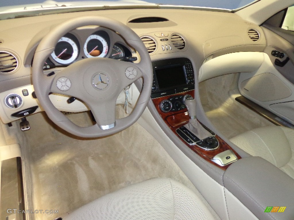 2012 SL 550 Roadster - Diamond White Metallic / Stone/Dark Beige photo #13