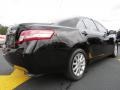 Black - Camry XLE Photo No. 7
