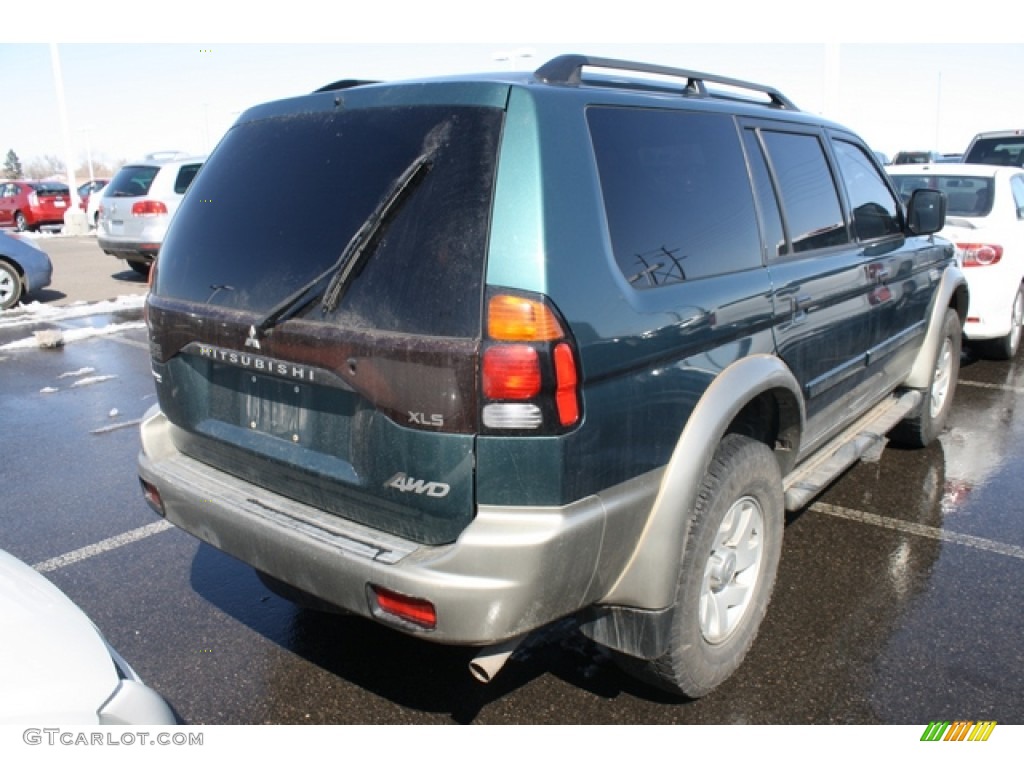 2003 Montero Sport XLS 4x4 - Amazon Green Pearl / Tan photo #2