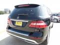 Black - ML 350 4Matic Photo No. 4