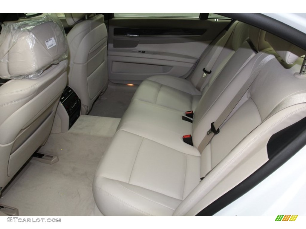 2013 BMW 7 Series 750Li Sedan Rear Seat Photo #78929451
