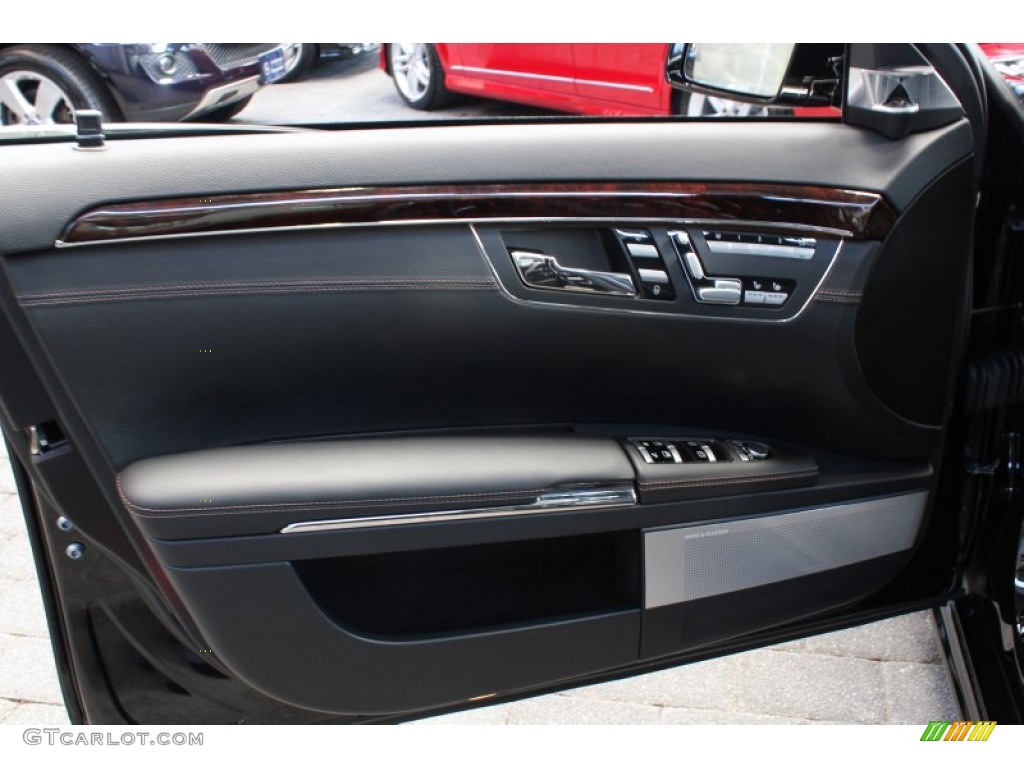 2012 Mercedes-Benz S 63 AMG Sedan Door Panel Photos