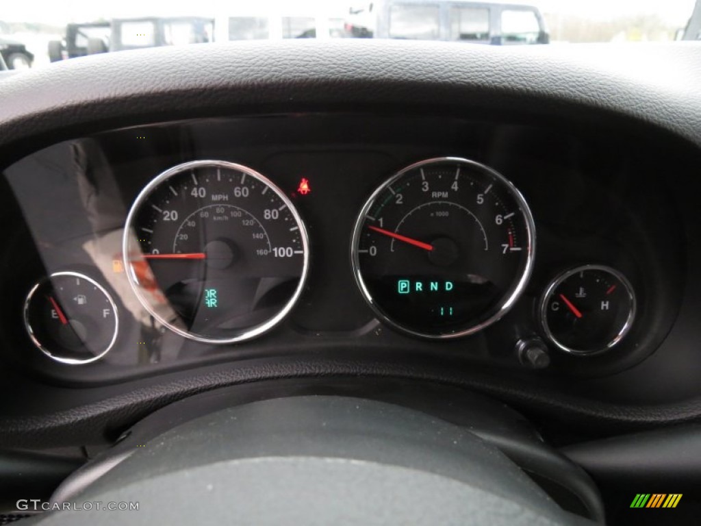 2013 Jeep Wrangler Unlimited Sport 4x4 Gauges Photo #78931683