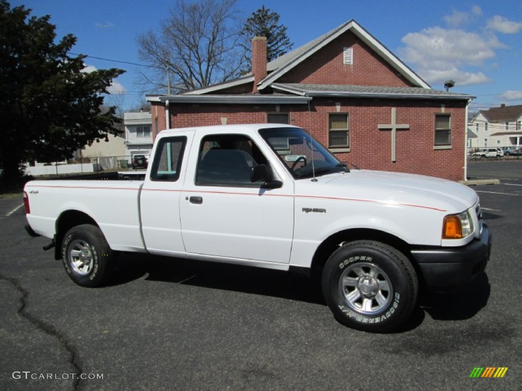2003 Ranger XLT SuperCab 4x4 - Oxford White / Dark Graphite photo #12