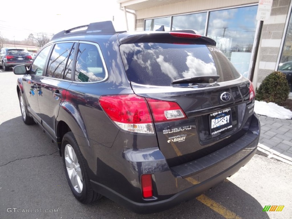 2011 Outback 2.5i Limited Wagon - Graphite Gray Metallic / Off Black photo #5