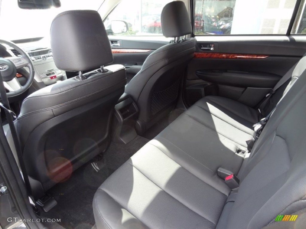 2011 Outback 2.5i Limited Wagon - Graphite Gray Metallic / Off Black photo #17