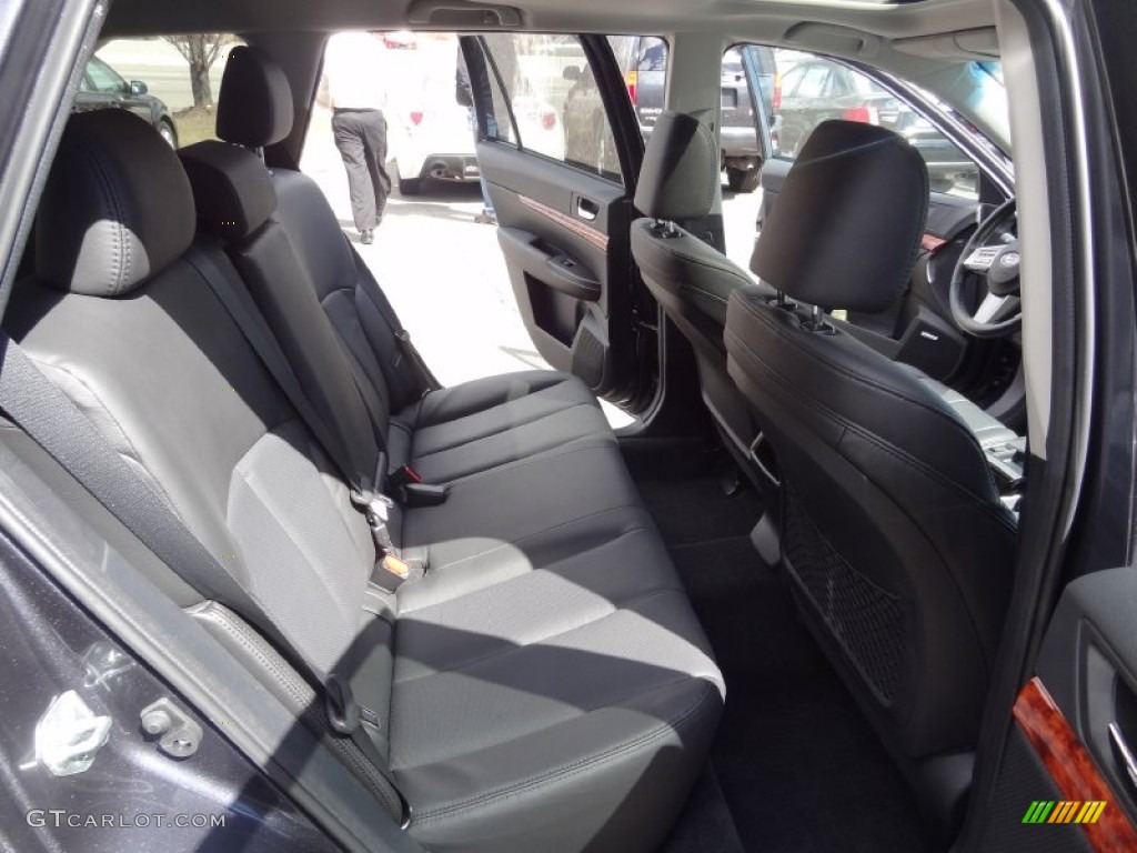 2011 Outback 2.5i Limited Wagon - Graphite Gray Metallic / Off Black photo #20