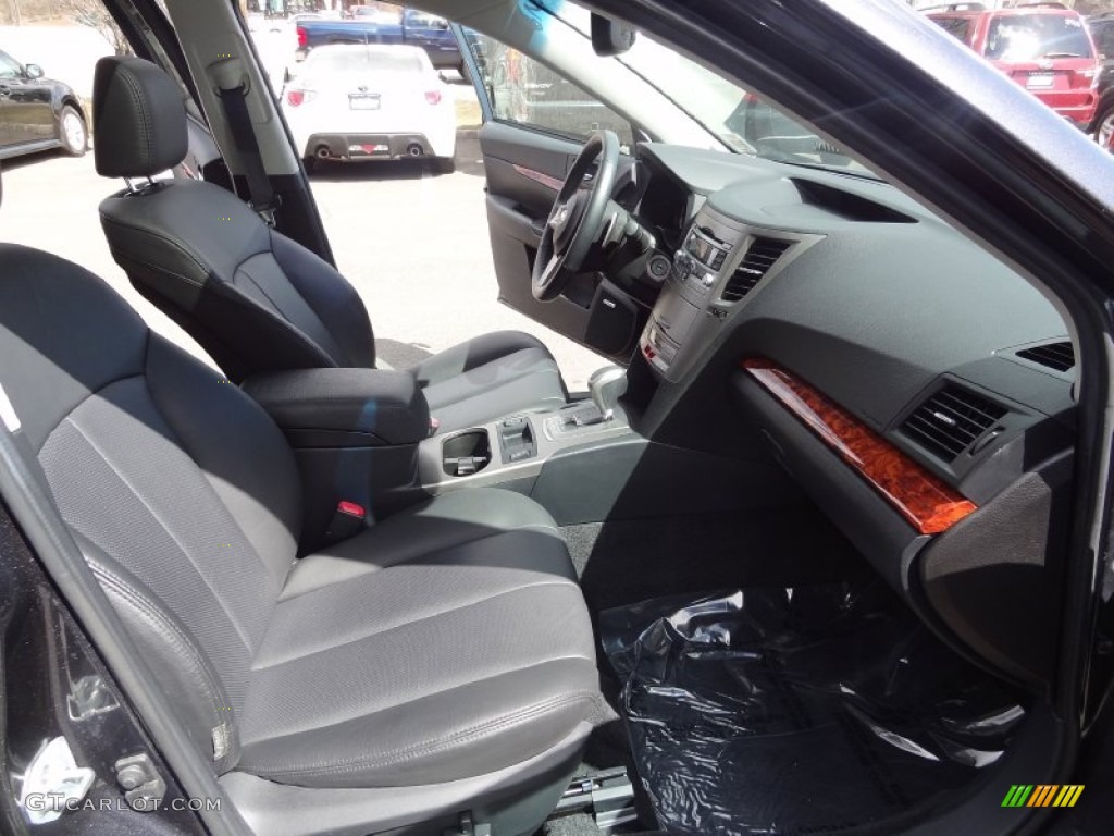 2011 Outback 2.5i Limited Wagon - Graphite Gray Metallic / Off Black photo #23