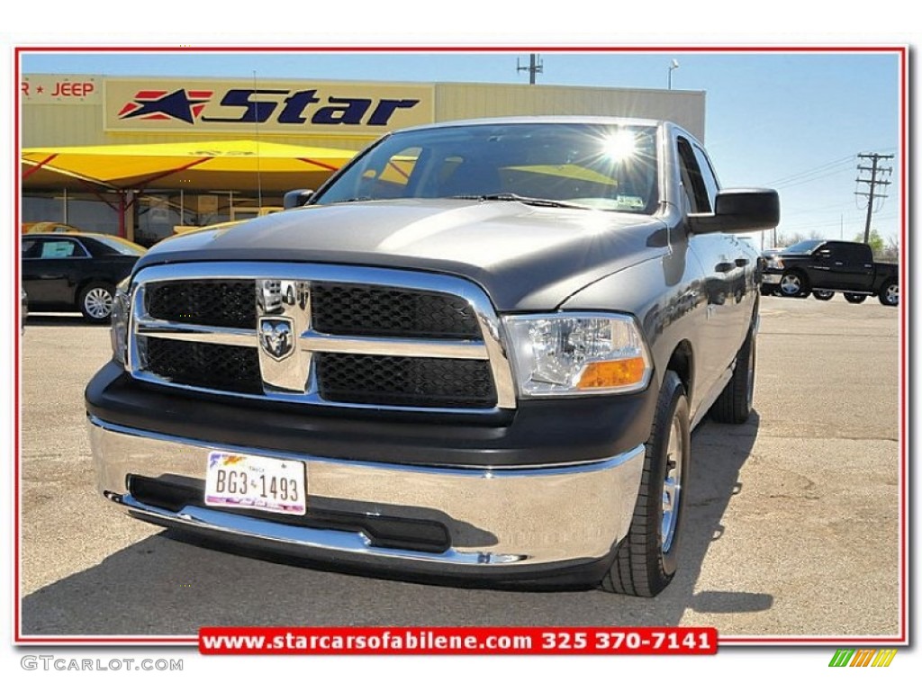 Mineral Gray Metallic Dodge Ram 1500