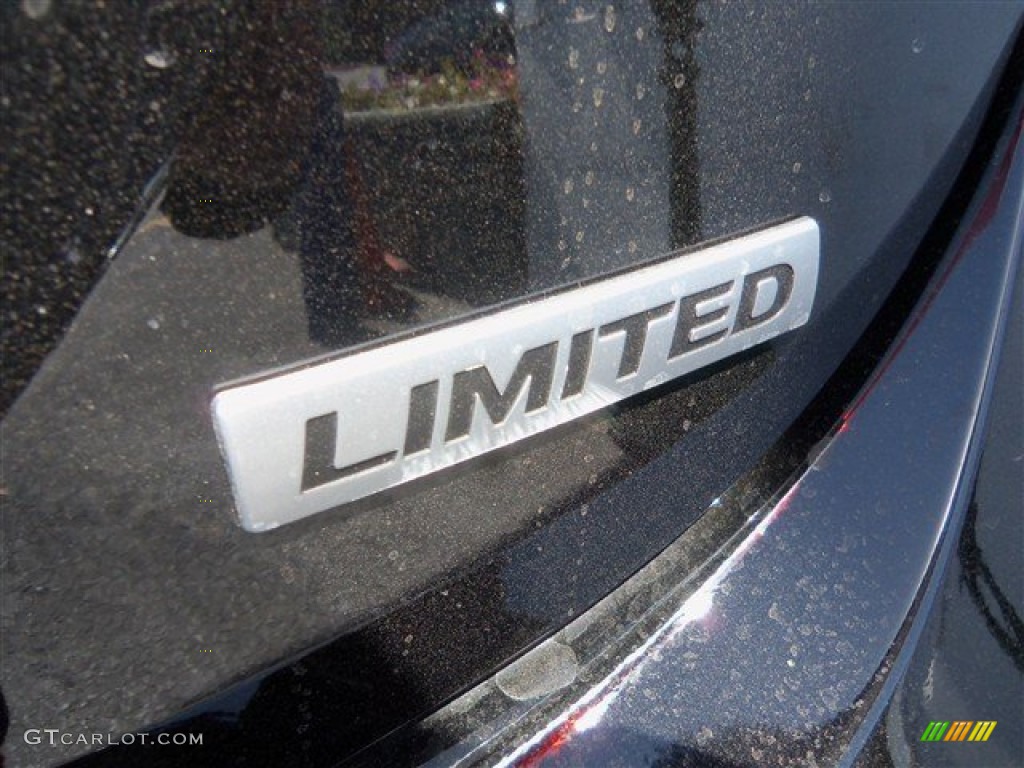 2013 Elantra Limited - Black / Beige photo #8