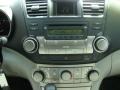 2010 Classic Silver Metallic Toyota Highlander V6 4WD  photo #12