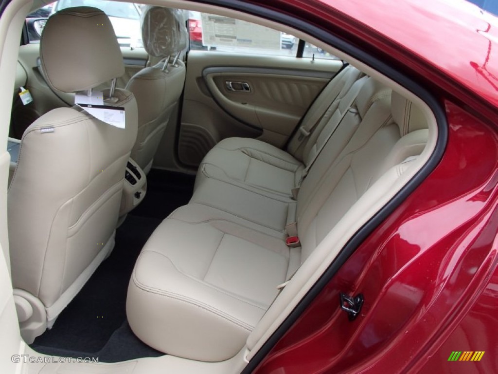2013 Taurus SEL - Ruby Red Metallic / Dune photo #13