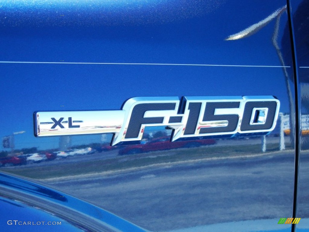 2013 Ford F150 XL SuperCab Marks and Logos Photos