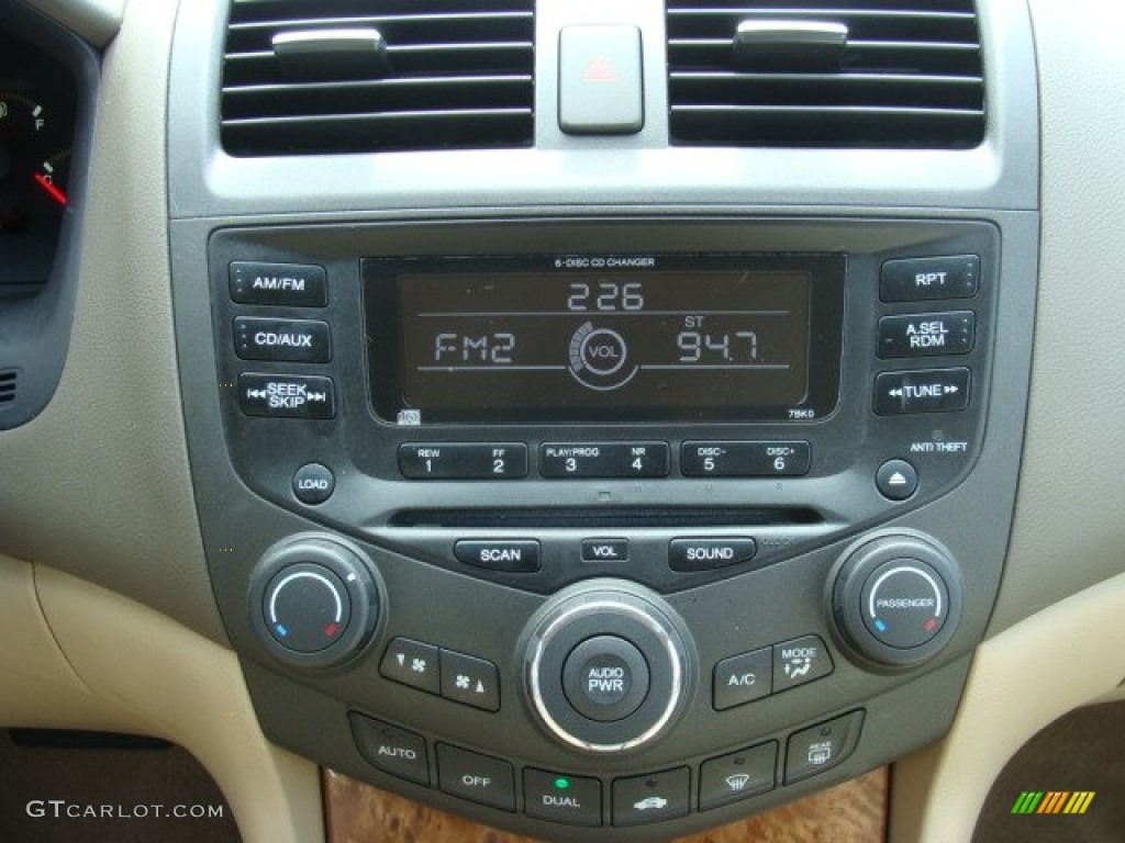 2003 Accord EX V6 Sedan - Taffeta White / Ivory photo #12