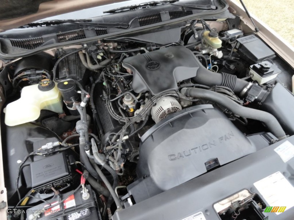 1996 Ford Crown Victoria LX 4.6 Liter SOHC 16-Valve V8 Engine Photo #78948532