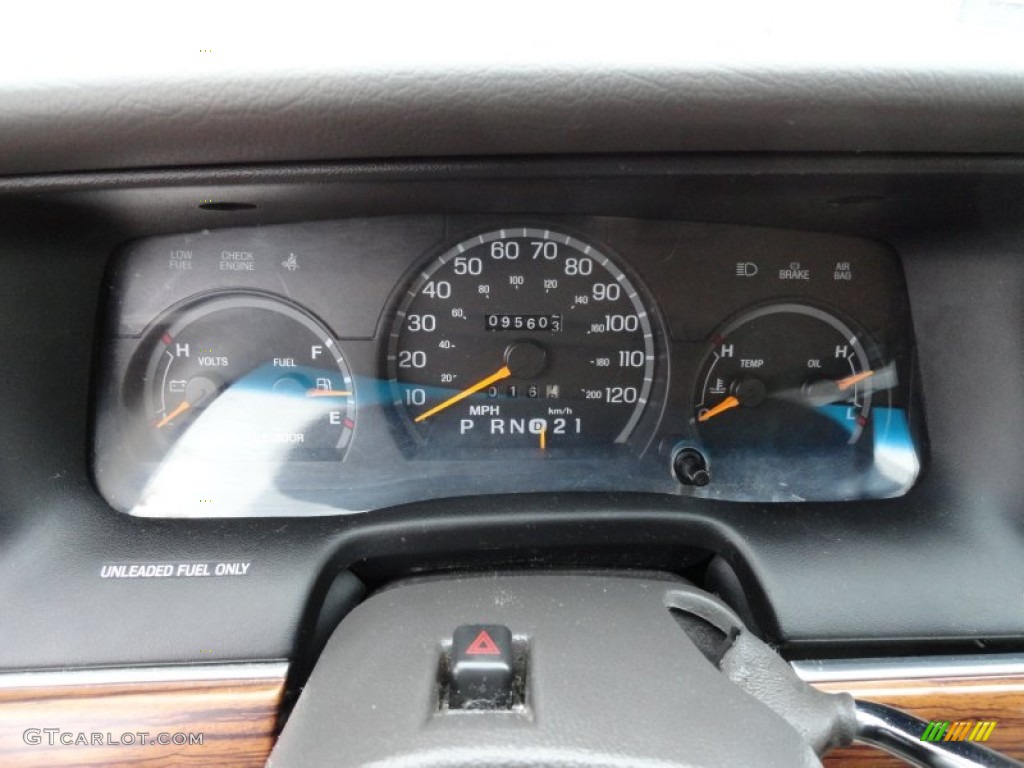 1996 Ford Crown Victoria LX Gauges Photo #78948625