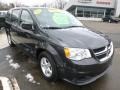 Dark Charcoal Pearl - Grand Caravan SXT Photo No. 7