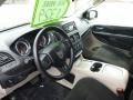 Dark Charcoal Pearl - Grand Caravan SXT Photo No. 16