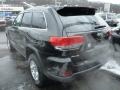 2014 Brilliant Black Crystal Pearl Jeep Grand Cherokee Laredo 4x4  photo #2