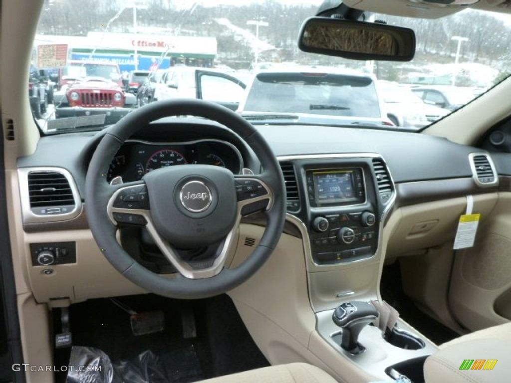 2014 Grand Cherokee Laredo 4x4 - Brilliant Black Crystal Pearl / New Zealand Black/Light Frost photo #10