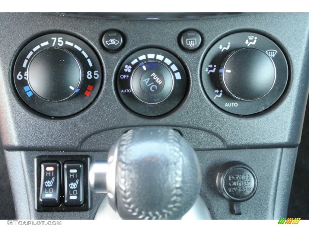 2008 Mitsubishi Eclipse Spyder GT Controls Photo #78950896