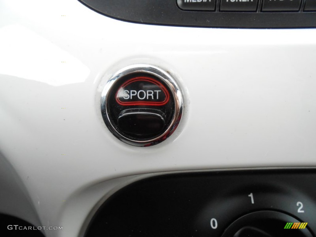 2012 Fiat 500 Pop Controls Photo #78953434